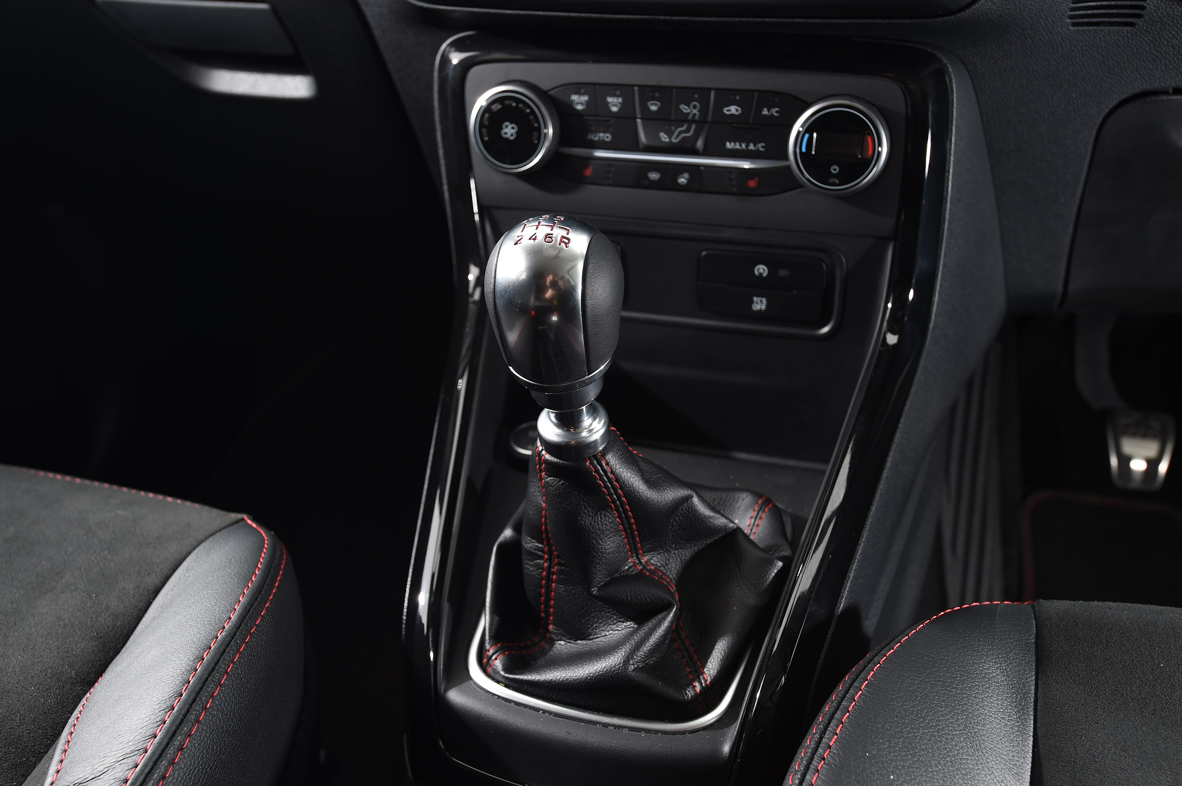 Ford EcoSport - transmission