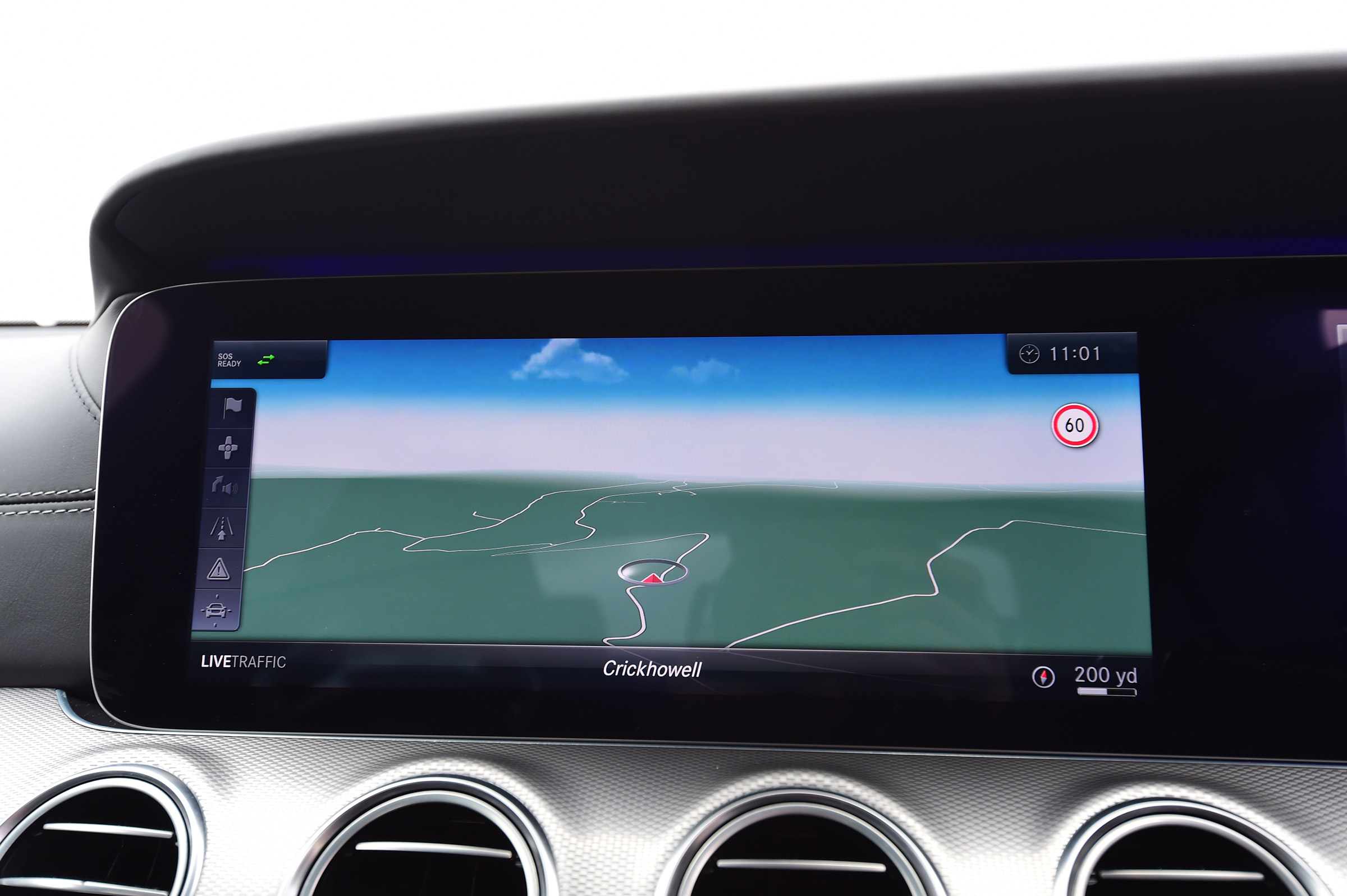 Mercedes-AMG E 63 S - sat-nav