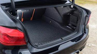 BMW M5 - boot