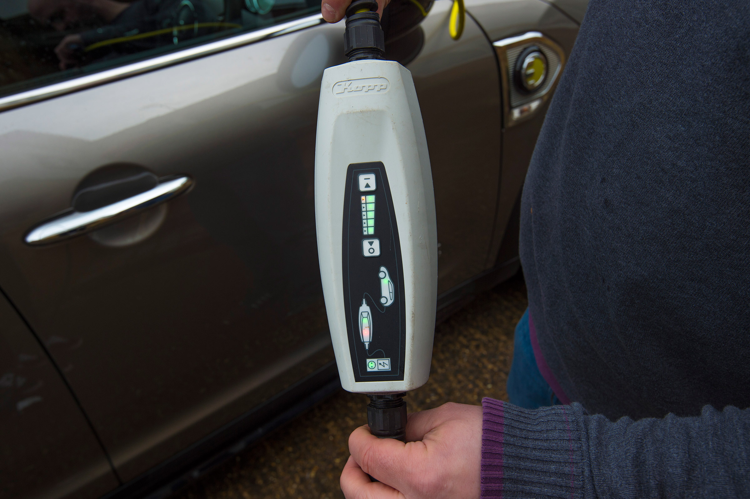 MINI Countryman PHEV - long term final report charger
