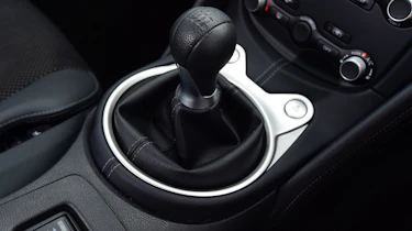 Nissan 370Z - transmission
