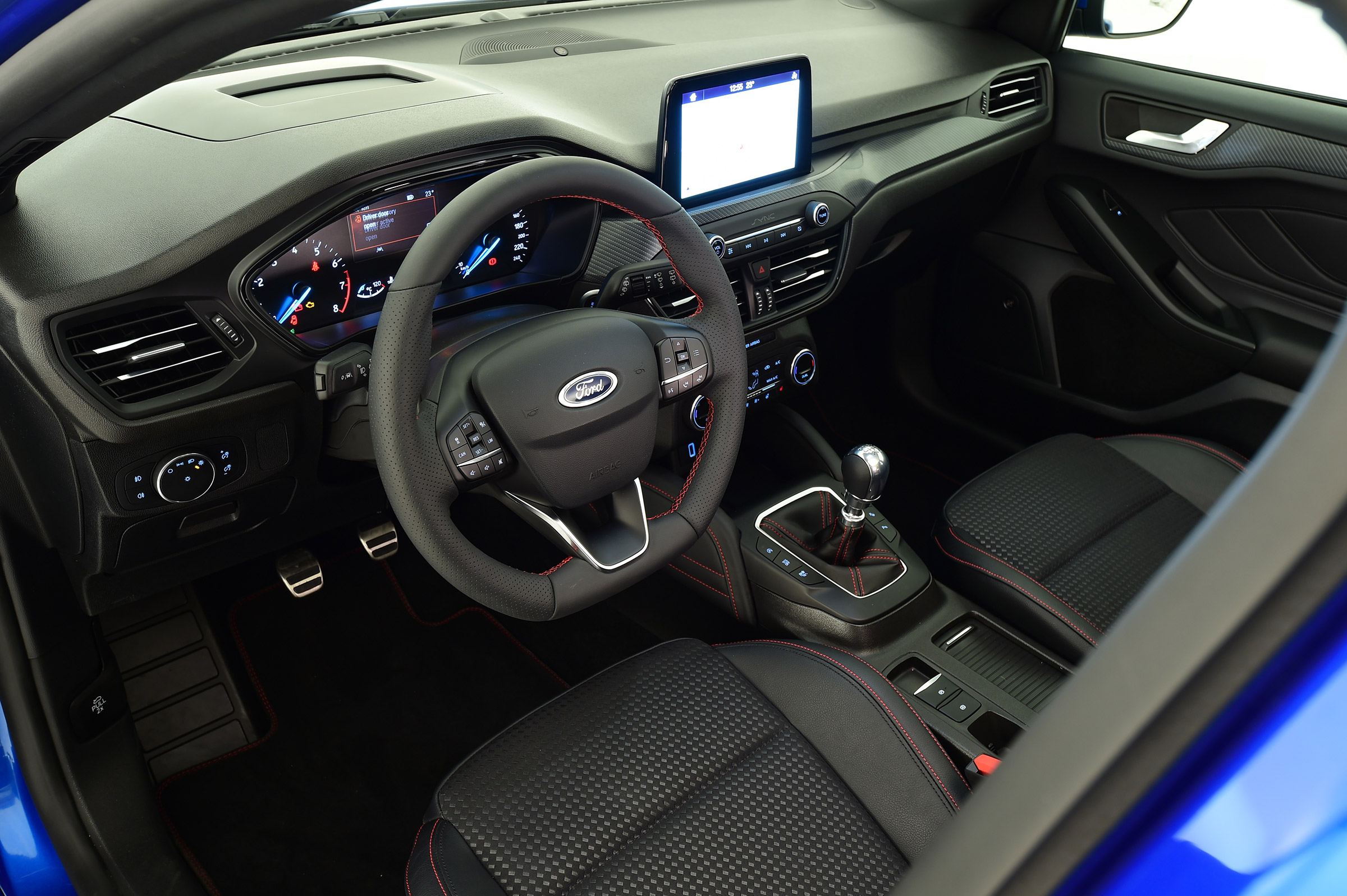 New Ford Focus studio - cabin