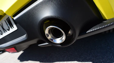 Suzuki Swift Sport - exhaust