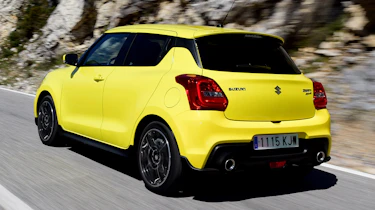 Suzuki Swift Sport - rear action