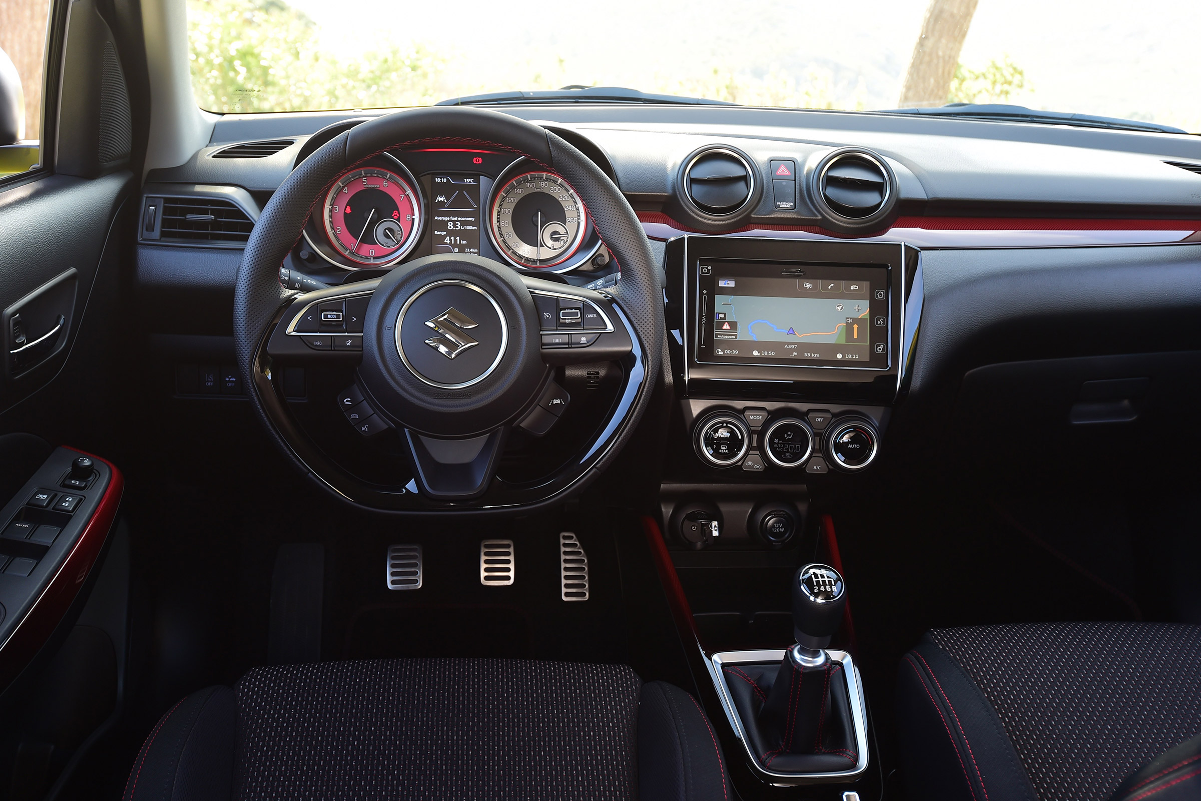 Suzuki Swift Sport - dash