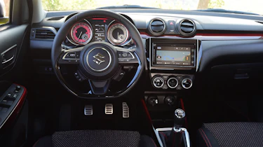 Suzuki Swift Sport - dash