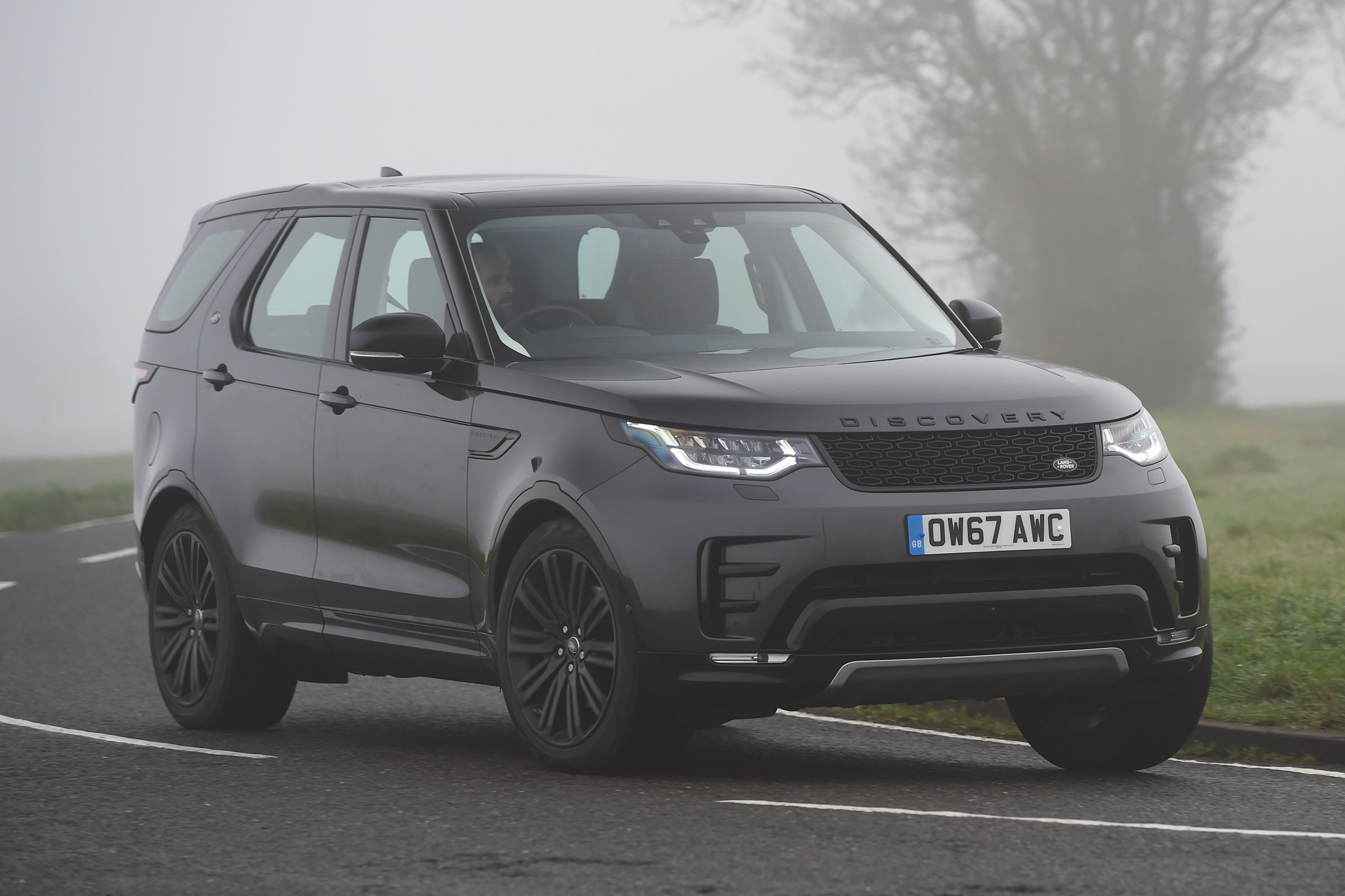 Land Rover Discovery HSE Si6 - front