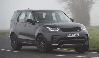 Land Rover Discovery HSE Si6 - front