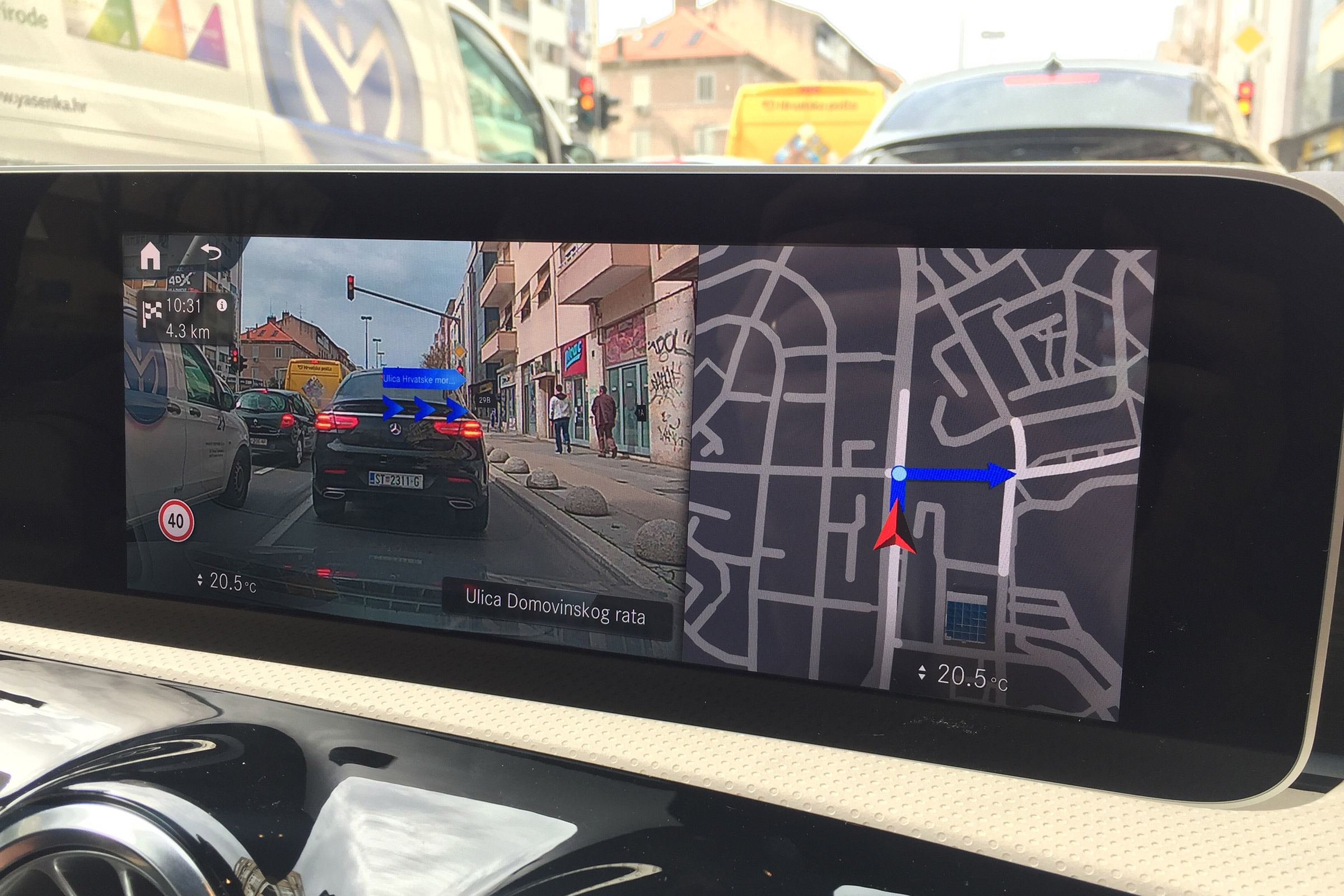 Mercedes A-Class - sat-nav