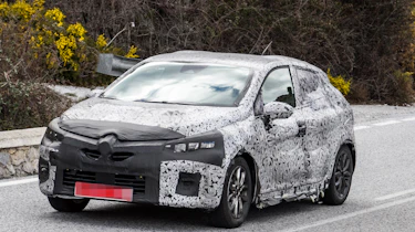 2019 Renault Clio spy shot front quarter