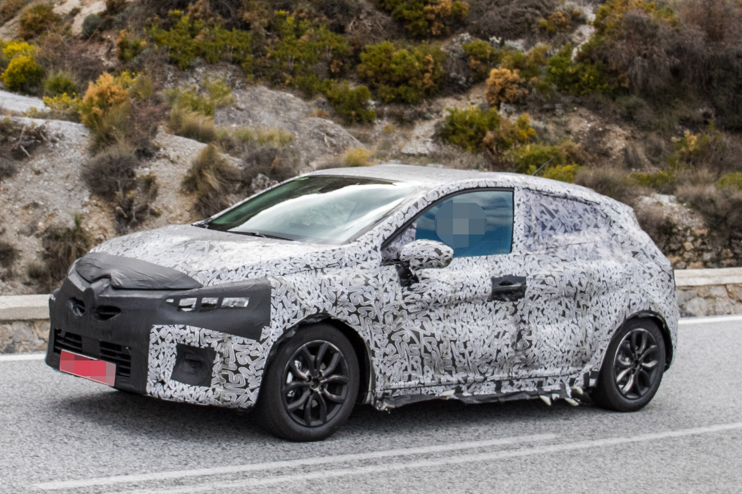 2019 Renault Clio spy shot front quarter
