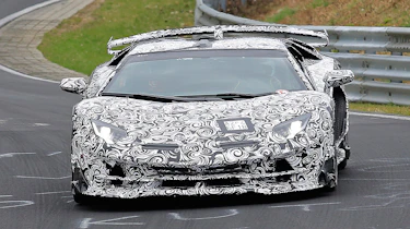 Lamborghini Aventador SVJ - spyshot full front
