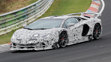 Lamborghini Aventador SVJ - spyshot side
