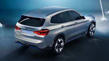 BMW iX3 - rear static