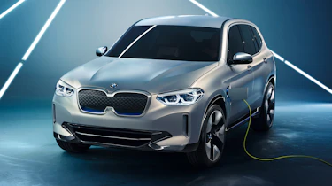 BMW iX3 - plugged-in