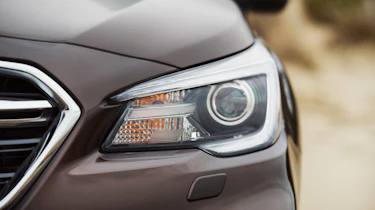 Subaru Outback passenger headlight