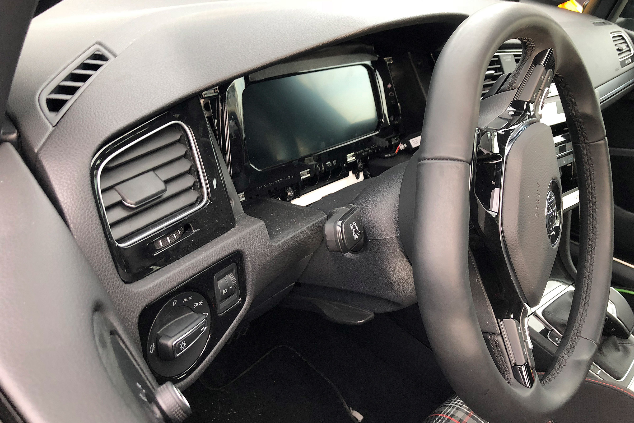 VW Golf Mk8 spies - interior