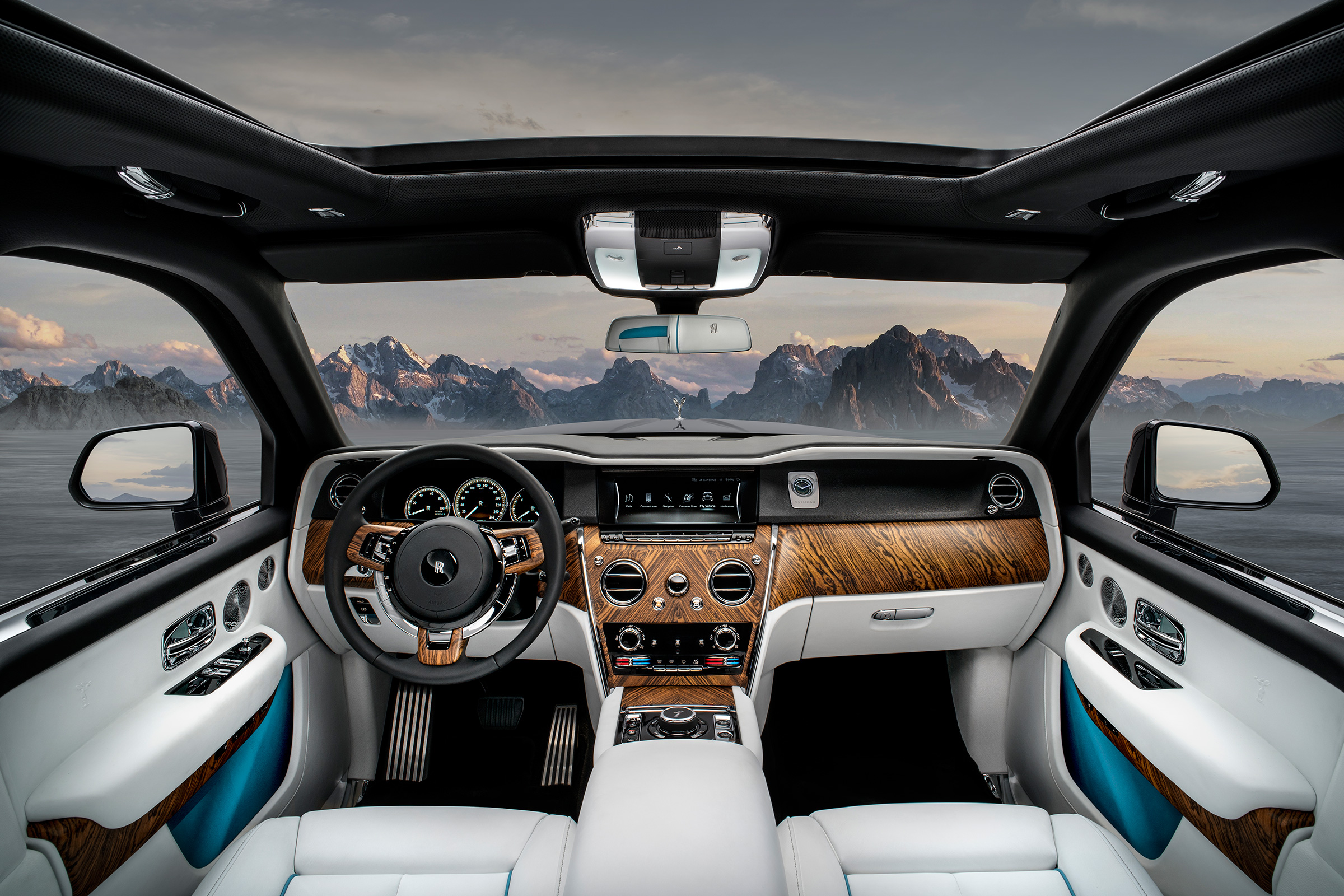 Rolls-Royce Cullinan SUV - interior