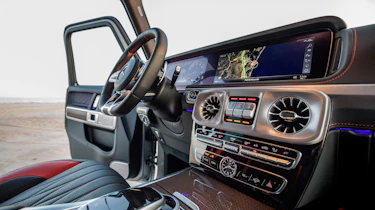 Mercedes-AMG G 63 - interior
