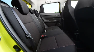 Suzuki Swift Sport - rear seats