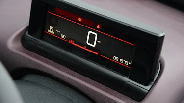 Citroen C4 Cactus - speedo