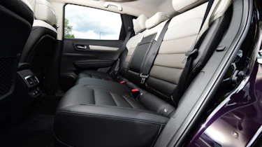 Renault Koleos Initiale Paris rear seats