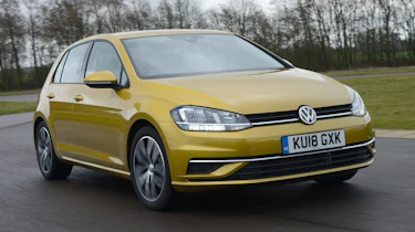 Volkswagen Golf - front