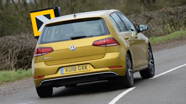 Volkswagen Golf - rear
