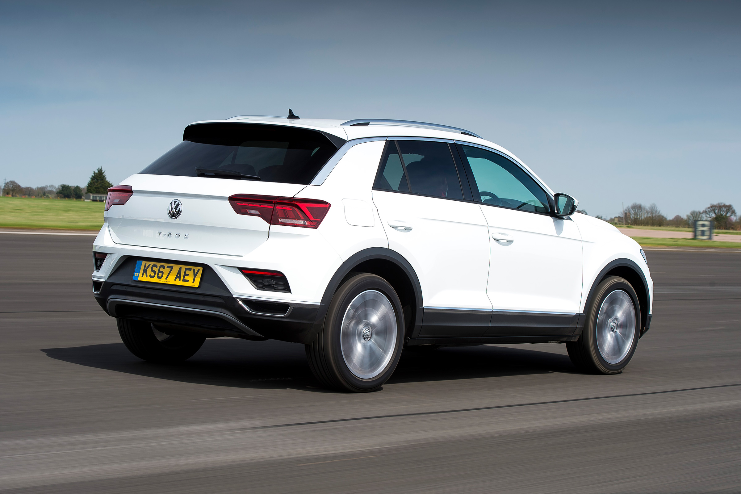 Volkswagen T-Roc - rear