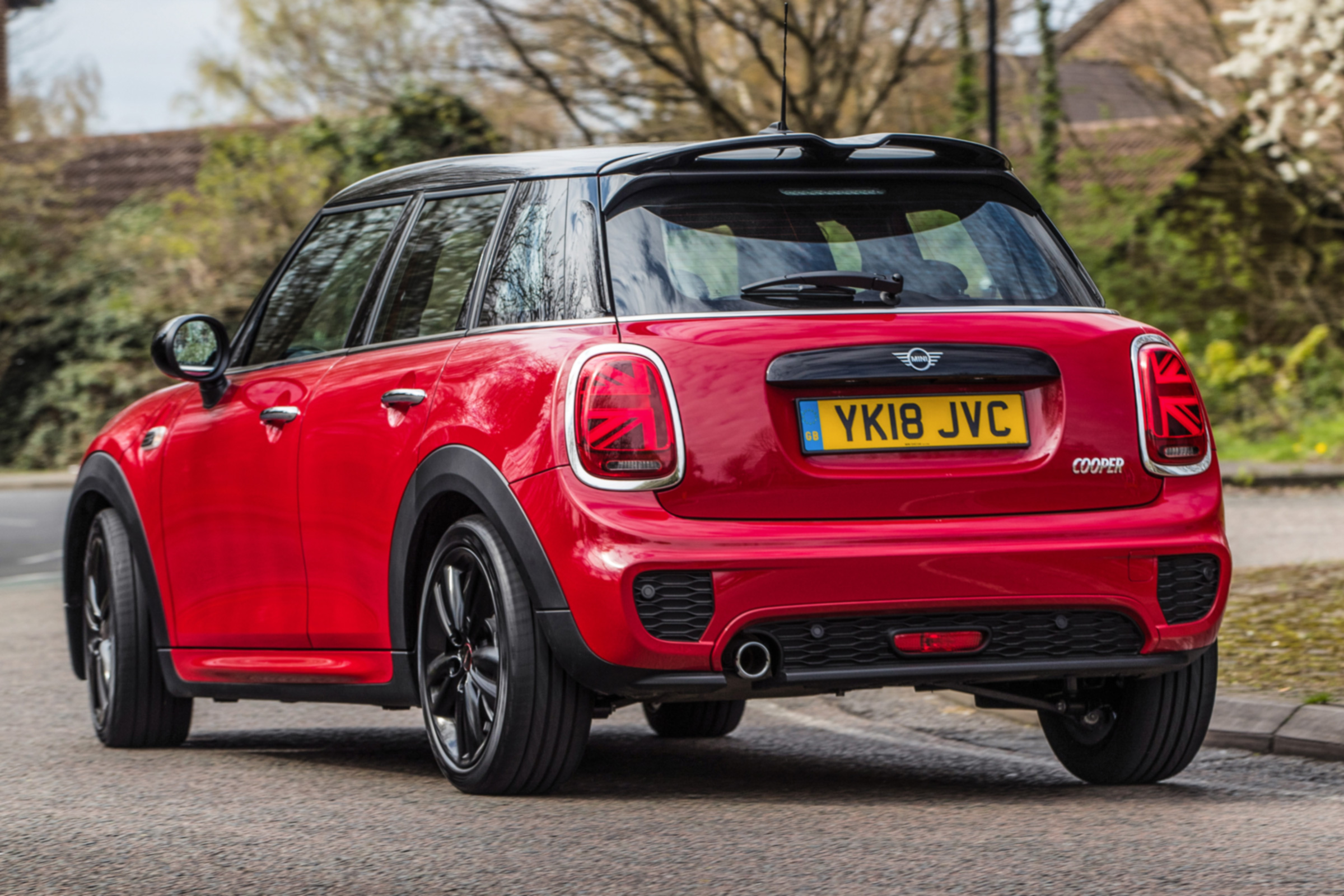 MINI Cooper 5 door 2018 rear