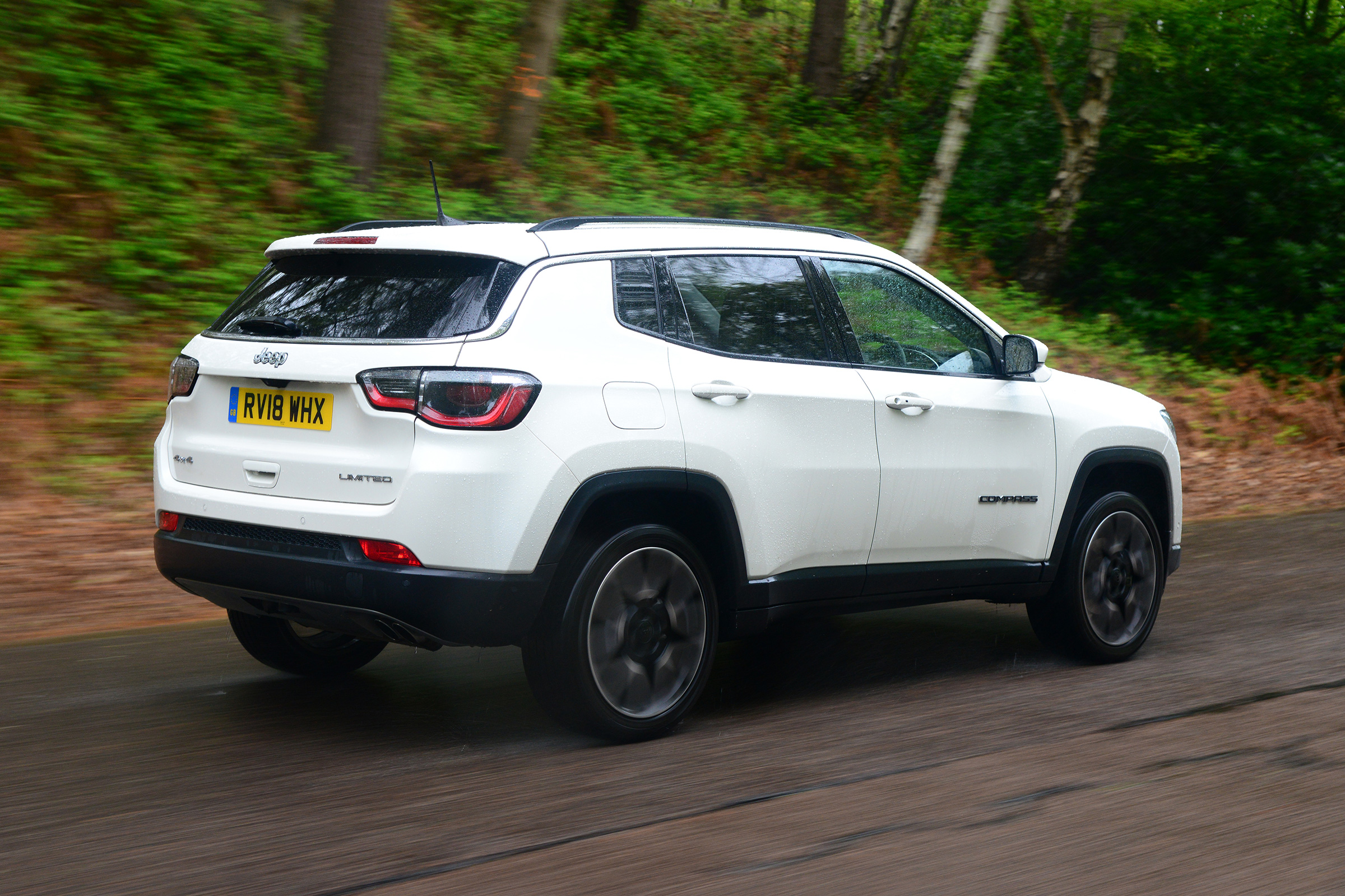 Jeep Compass - rear