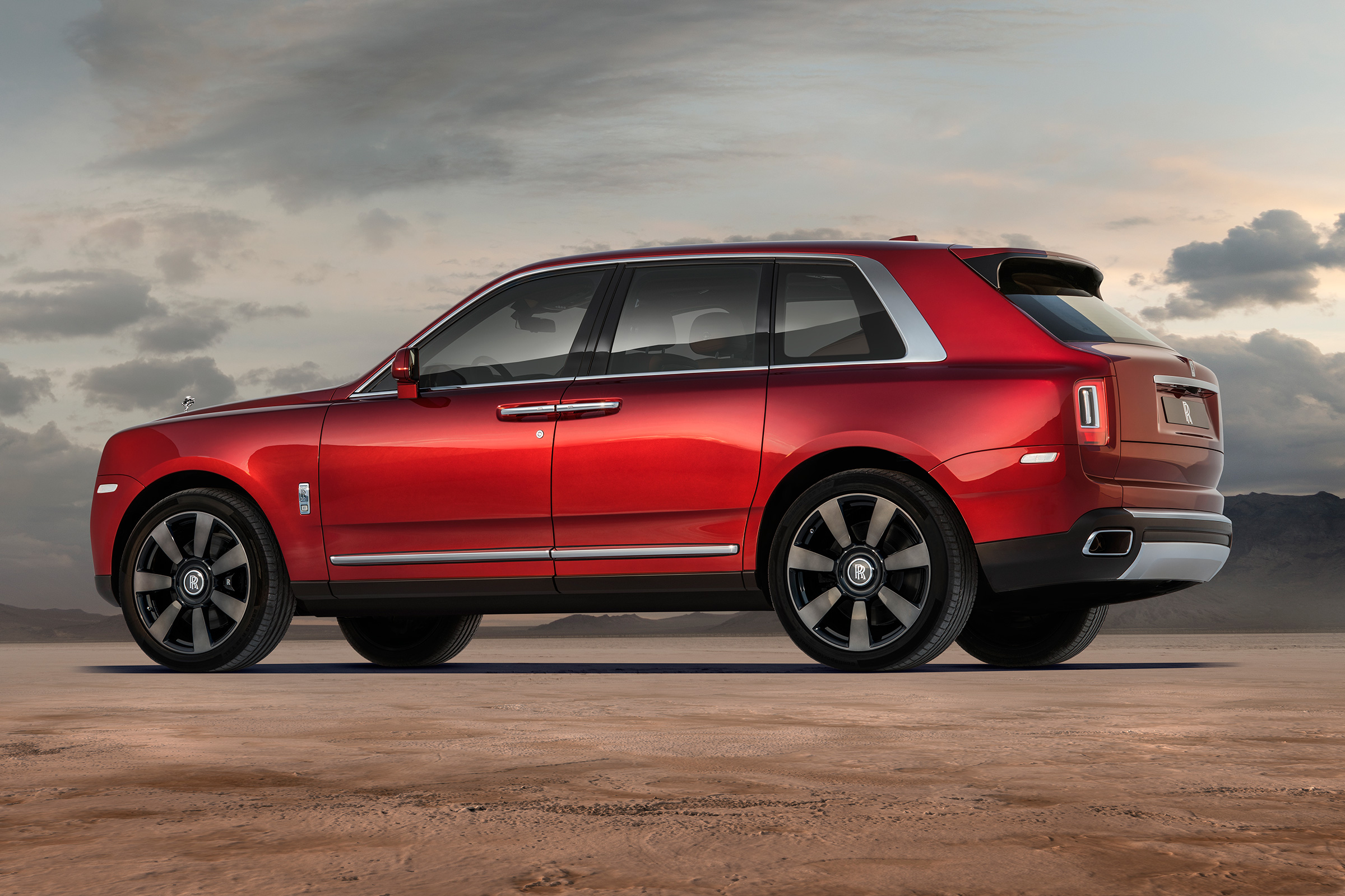 Rolls-Royce Cullinan SUV - rear