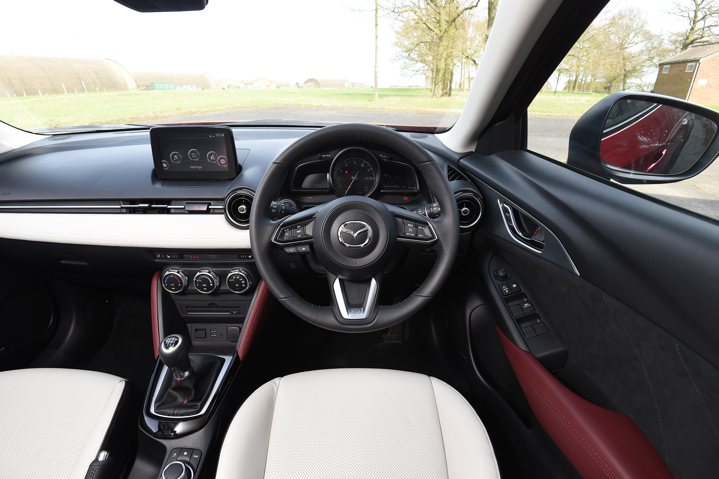 Mazda CX-3 - interior