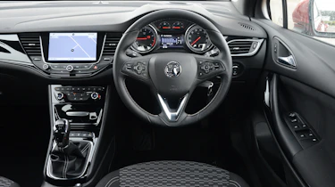 Vauxhall Astra - interior
