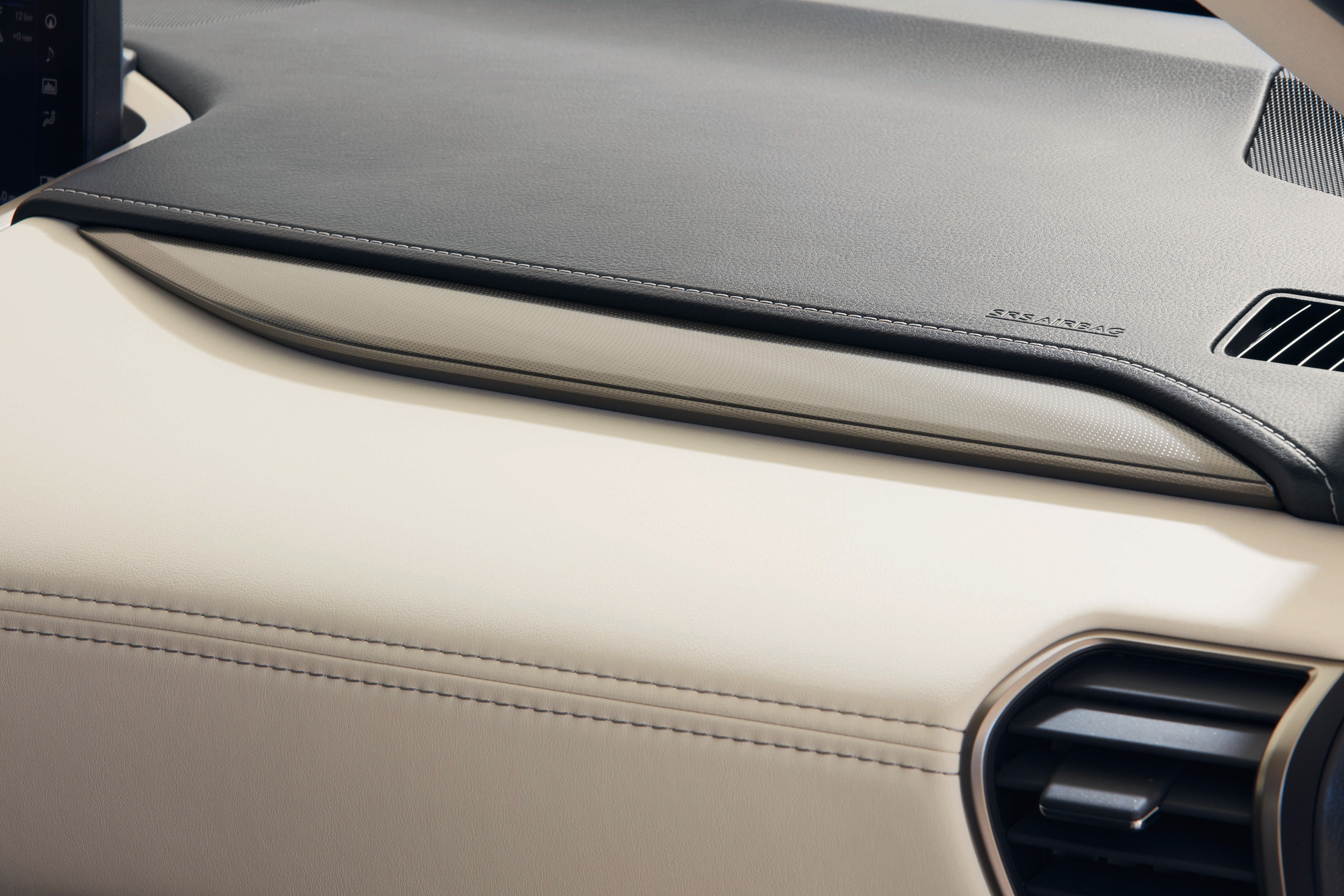 Lexus NX 300h Sport - detail