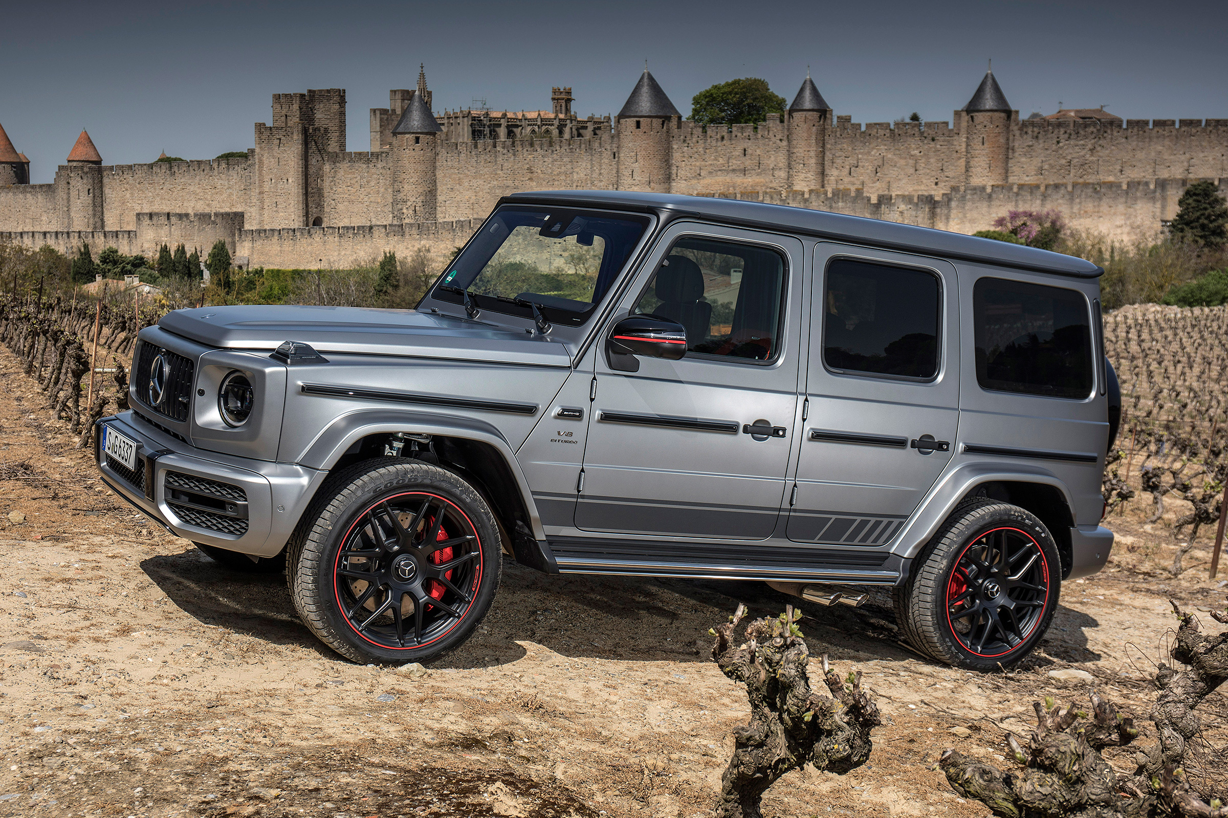 Mercedes-AMG G 63 - side