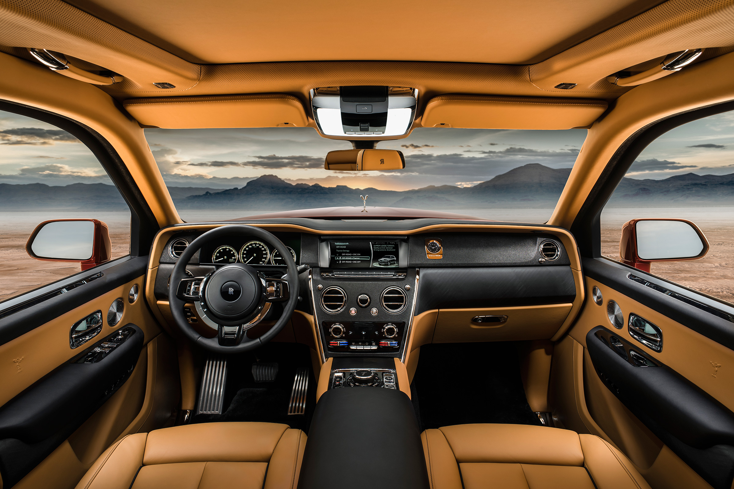 Rolls-Royce Cullinan SUV - interior