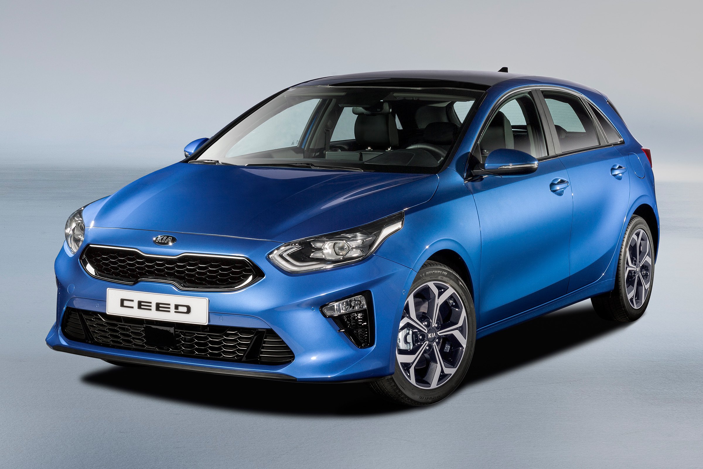 Kia Ceed - front