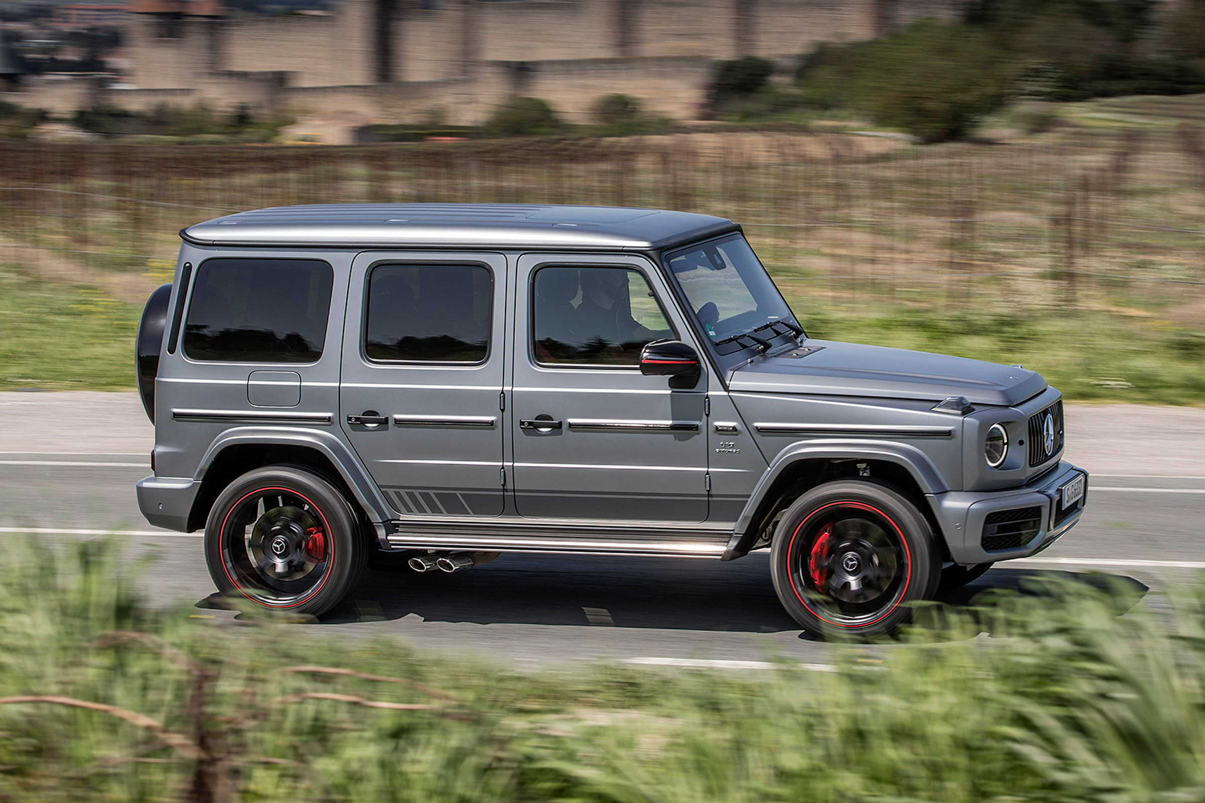 Mercedes-AMG G 63 - side