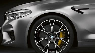 BMW M5 Competition Pack - wheel