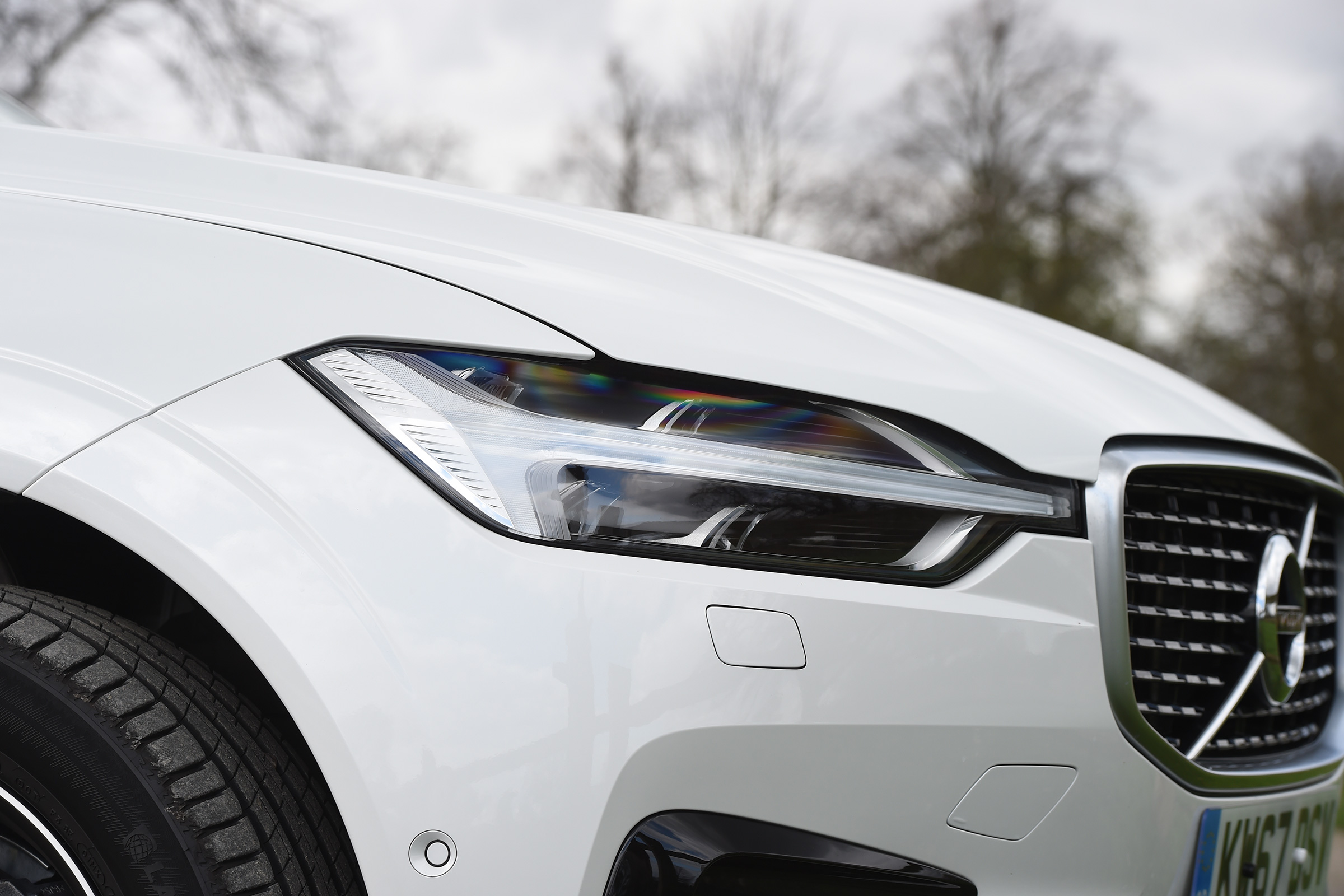 Volvo XC60 long-term test - headlight