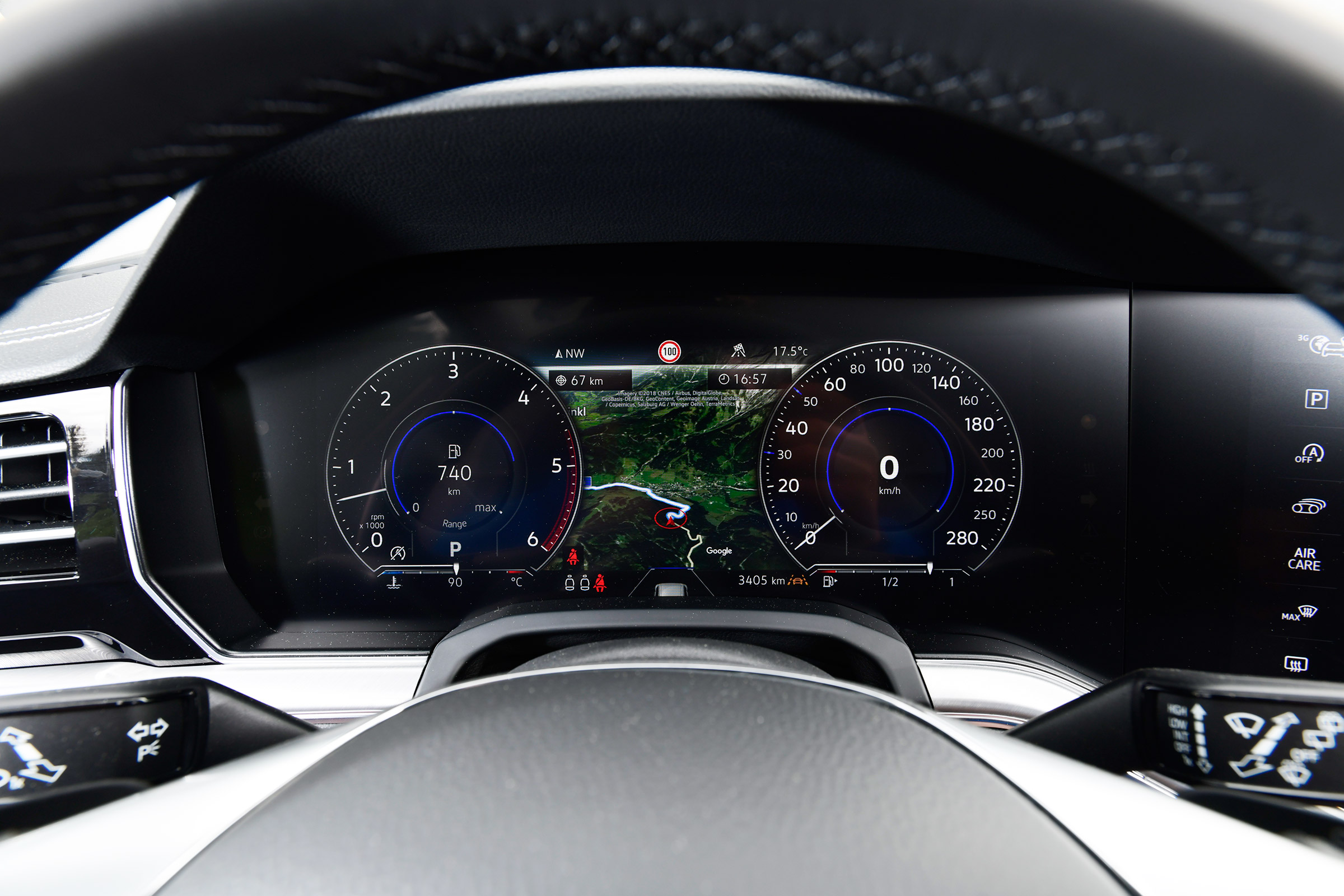 Volkswagen Touareg - dials