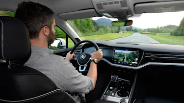 Volkswagen Touareg - Richard Ingram