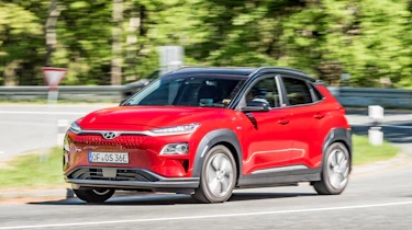 Hyundai Kona Electric - front cornering
