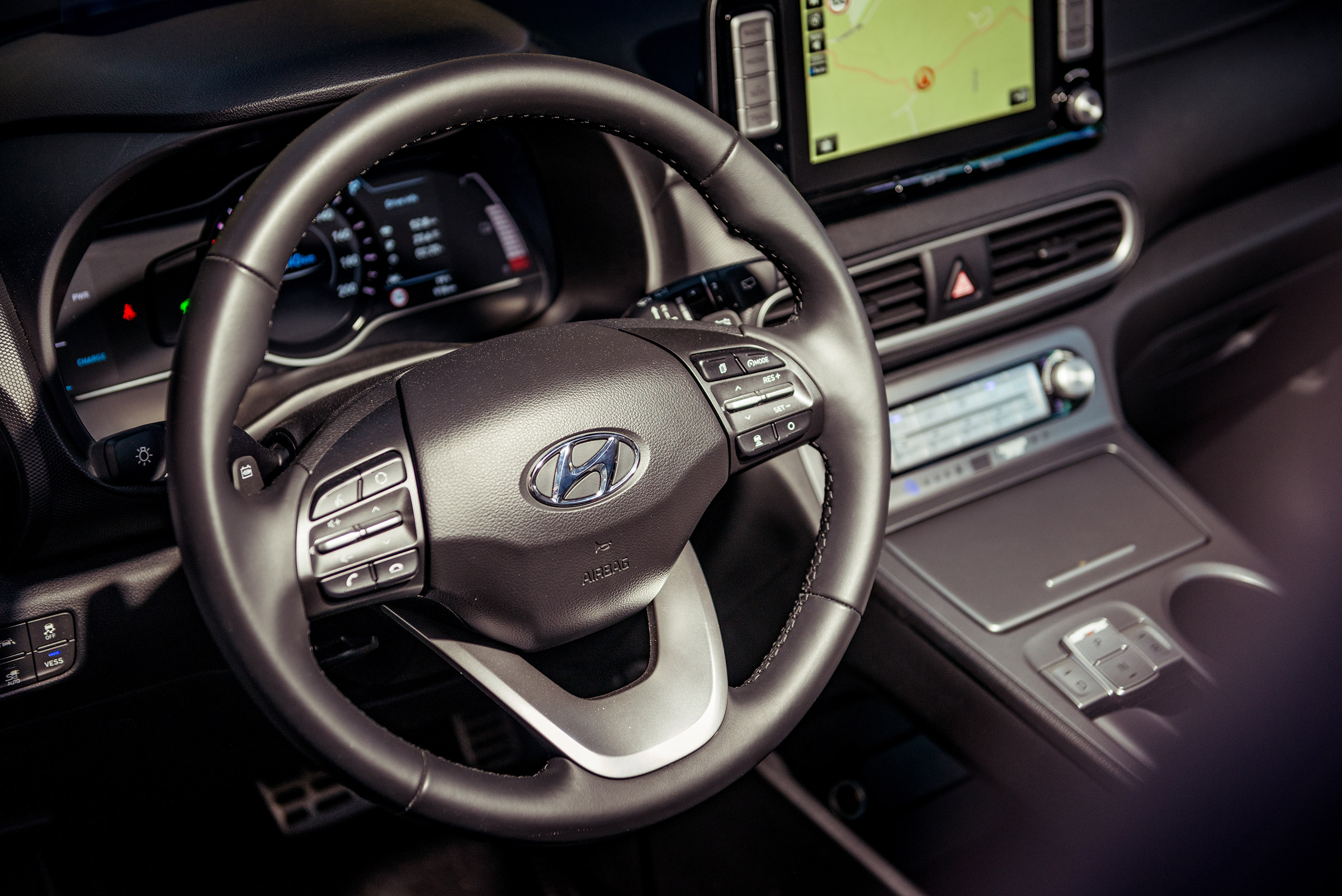 Hyundai Kona Electric - steering wheel