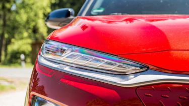 Hyundai Kona Electric - front light