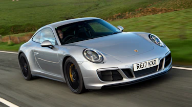 Porsche 911 GTS - front
