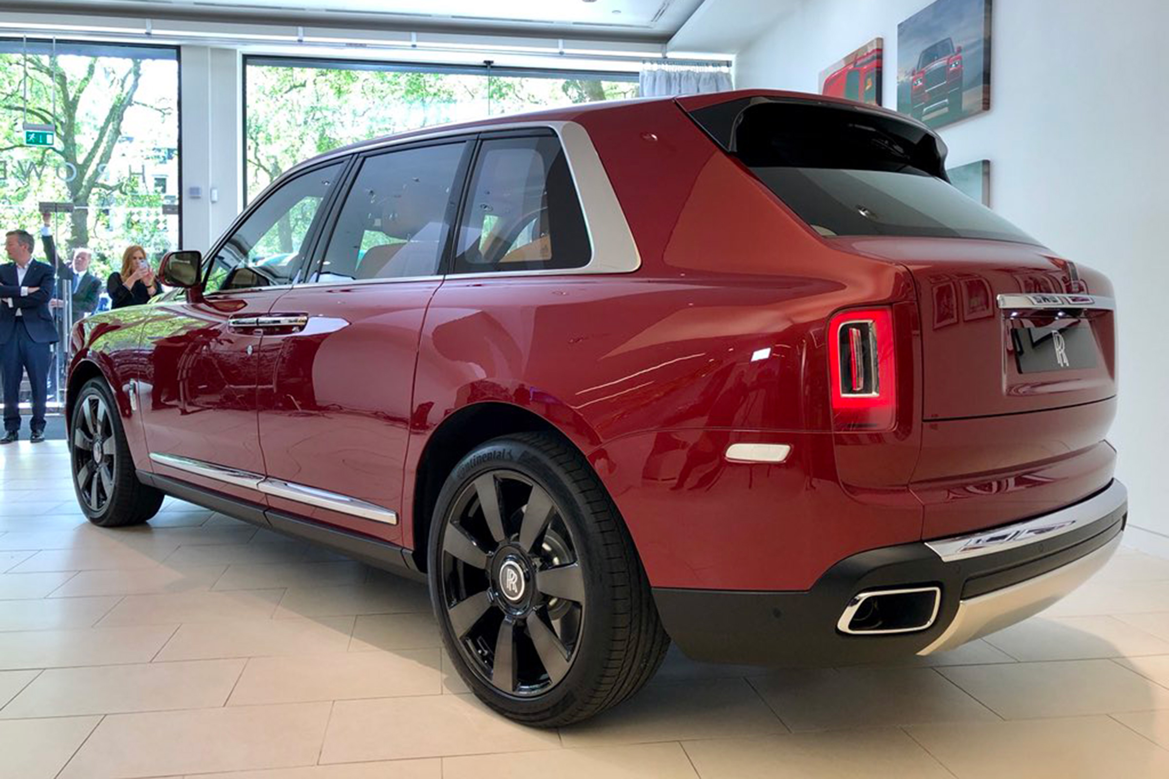 Rolls-Royce Cullinan SUV - rear