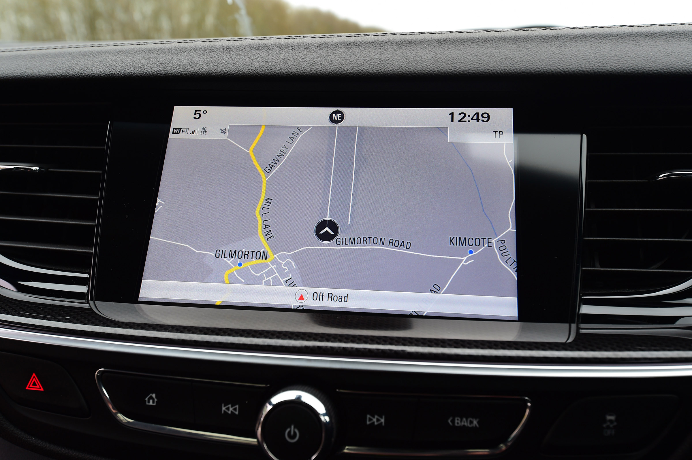 Vauxhall Insignia Sports Tourer GSi - sat-nav