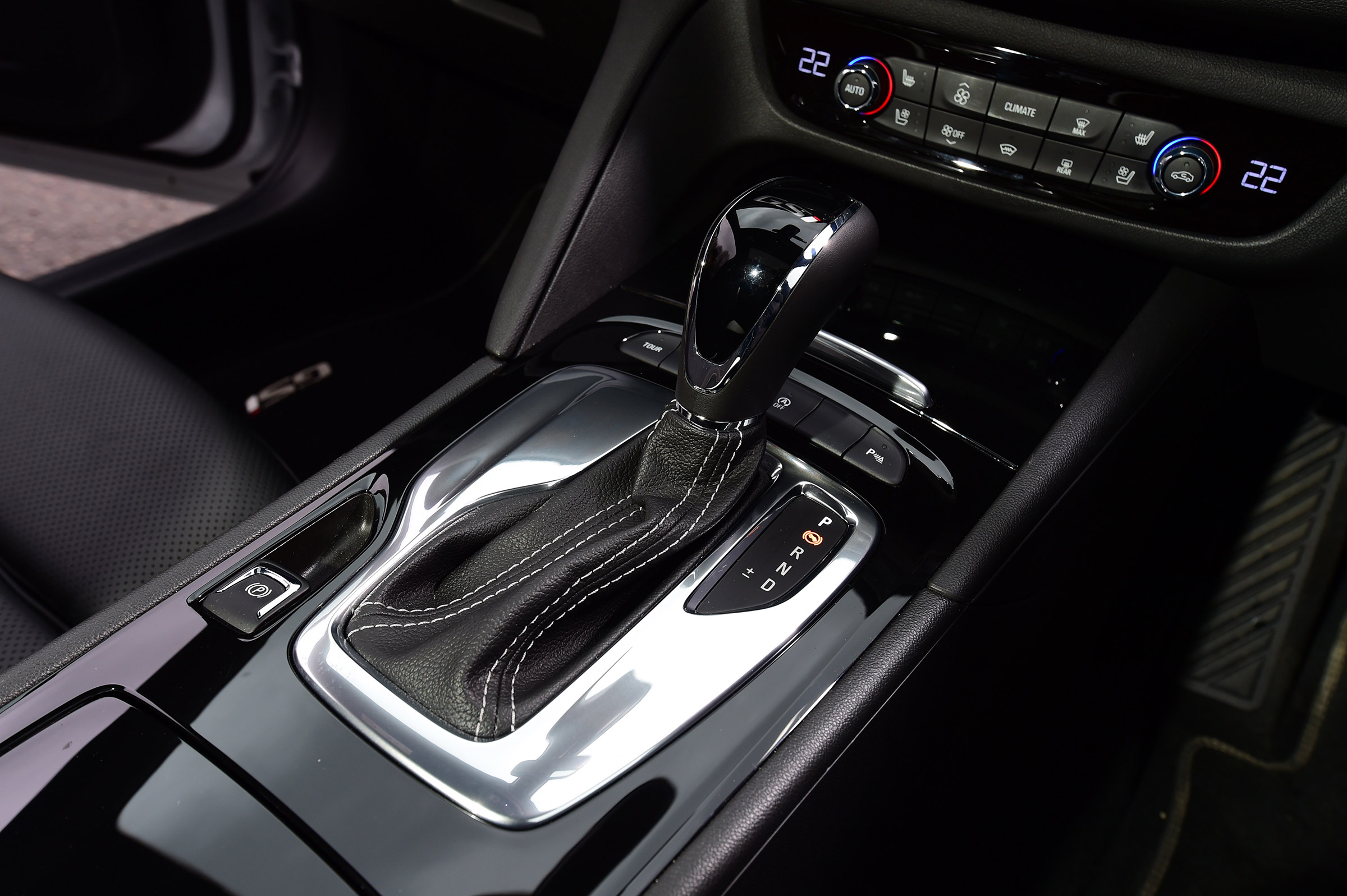 Vauxhall Insignia Sports Tourer GSi - transmission